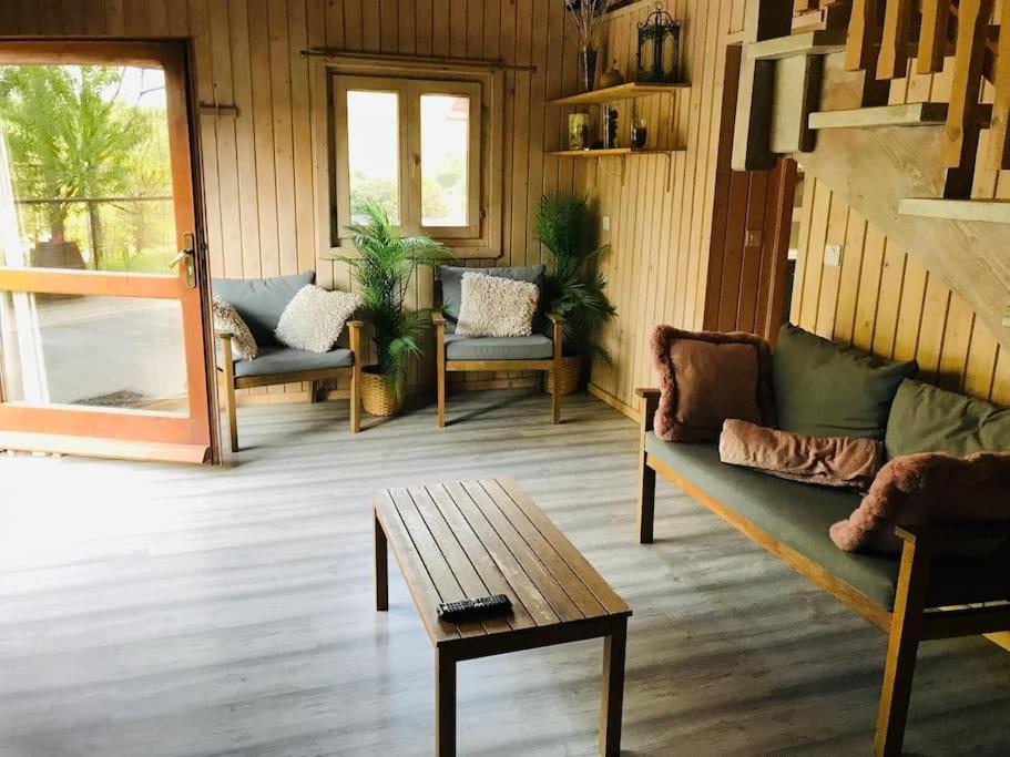 Chalet Au Milieu De La Foret Avec Lac A Proximite Layrac Ngoại thất bức ảnh