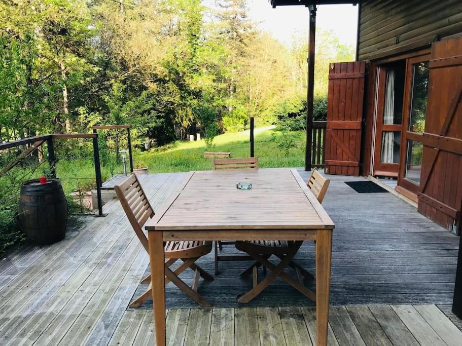 Chalet Au Milieu De La Foret Avec Lac A Proximite Layrac Ngoại thất bức ảnh